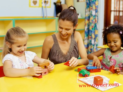 教你孩子不爱去幼儿园怎么办 帮助孩子熟悉新环境